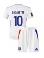 Otroške Nogometnih dresov Olympique Lyonnais Alexandre Lacazette #10 Domači 2024-25 Kratki rokavi (+ hlače)